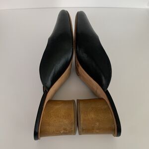 Bernardo Irena Mules Oval Wood Block Heels Sz 10 Soft Black Leather